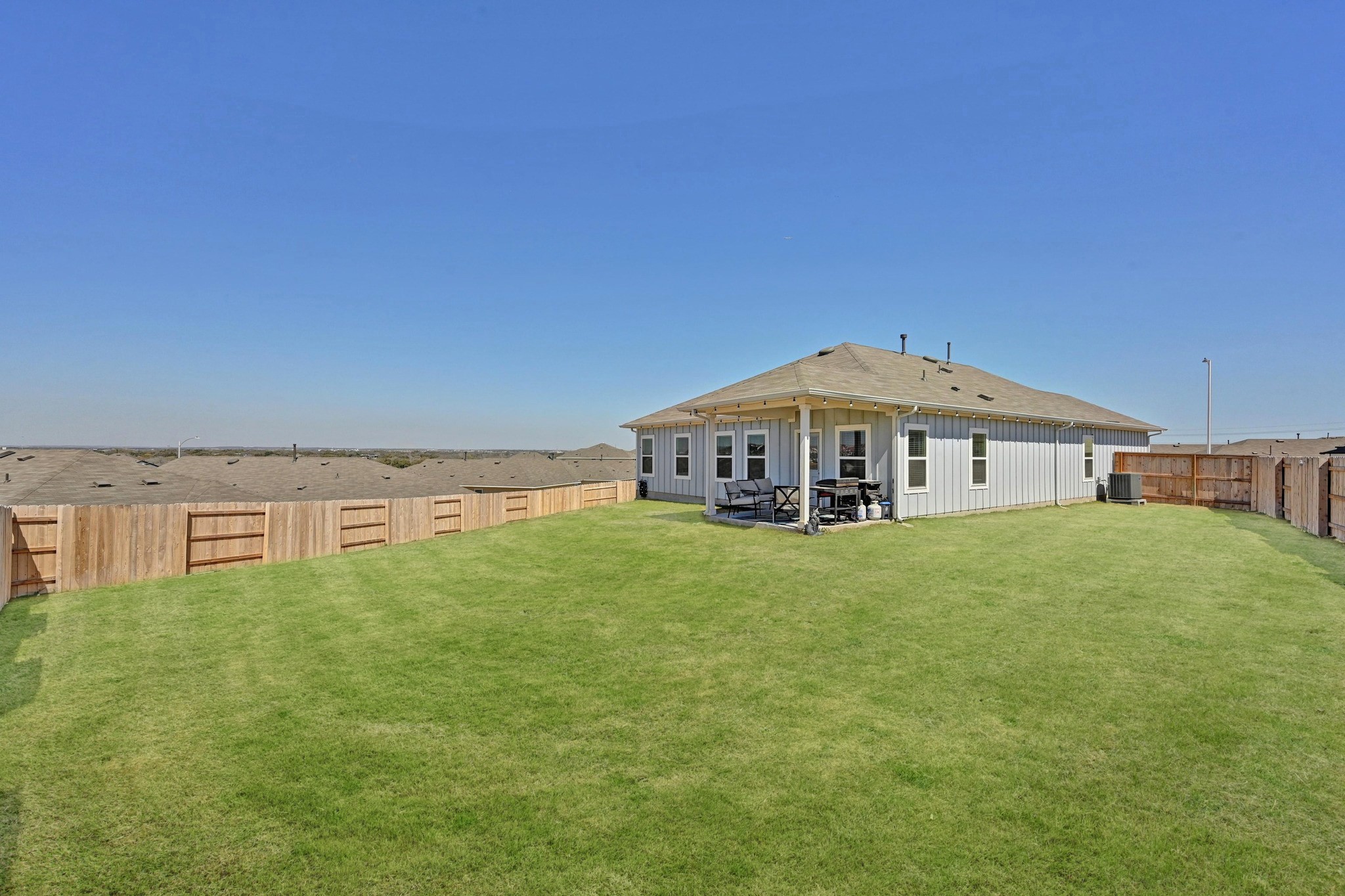 11724 Domenico Cove Austin, TX 78747 - Photo 24 of 26 Large cul-de-sac lot and backyard