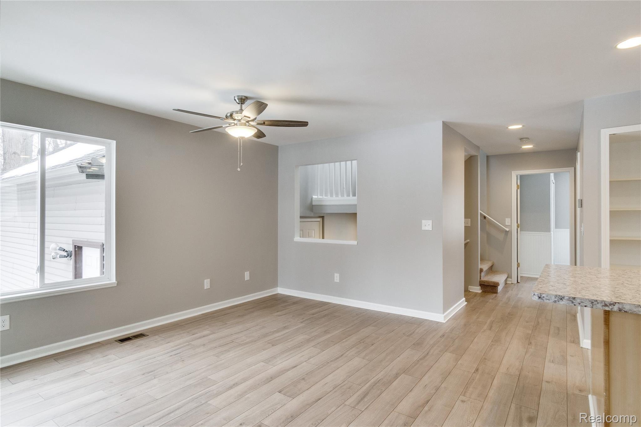 1533 Paramount Street Novi, MI 48377 - Photo 15 of 51 Interiors (13 of 43).jpg