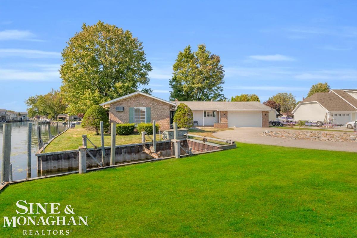 7292 Bluebill Road Algonac, MI 48001 - Photo 8 of 41