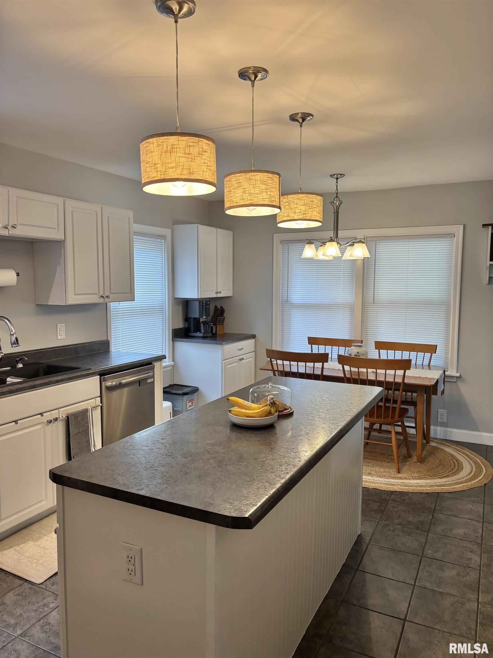 2014 North 9th Street Springfield, IL 62702 - Photo 18 of 83