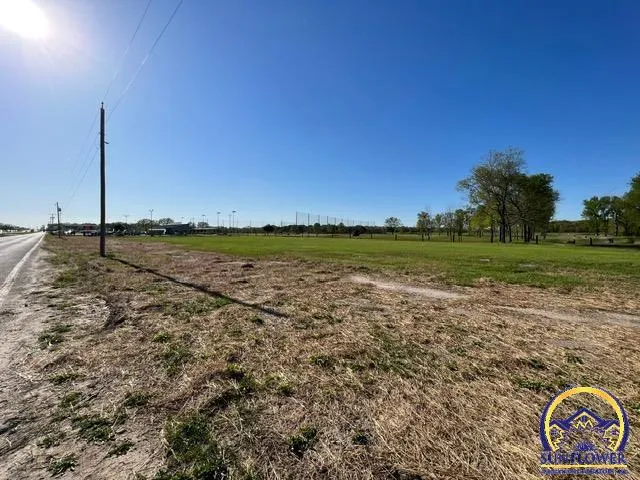 $195,000 | 0 Northeast US 24 Highway, Topeka, KS 66617