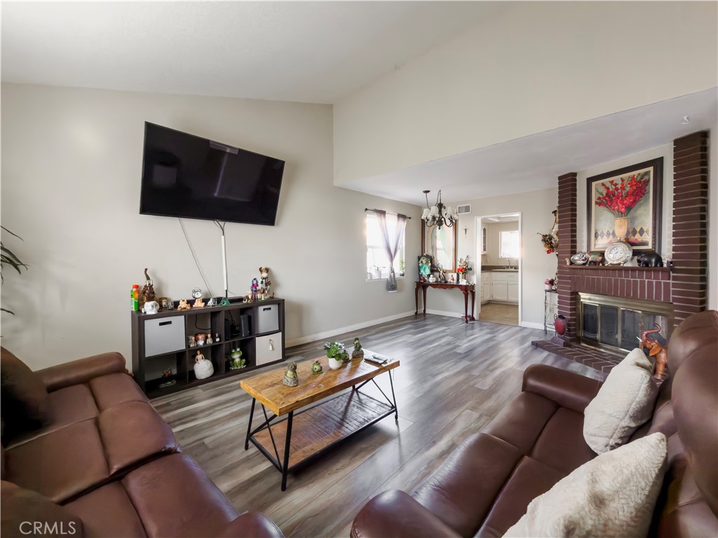 11544 Davis Street Moreno Valley, CA 92557 - Photo 10 of 54