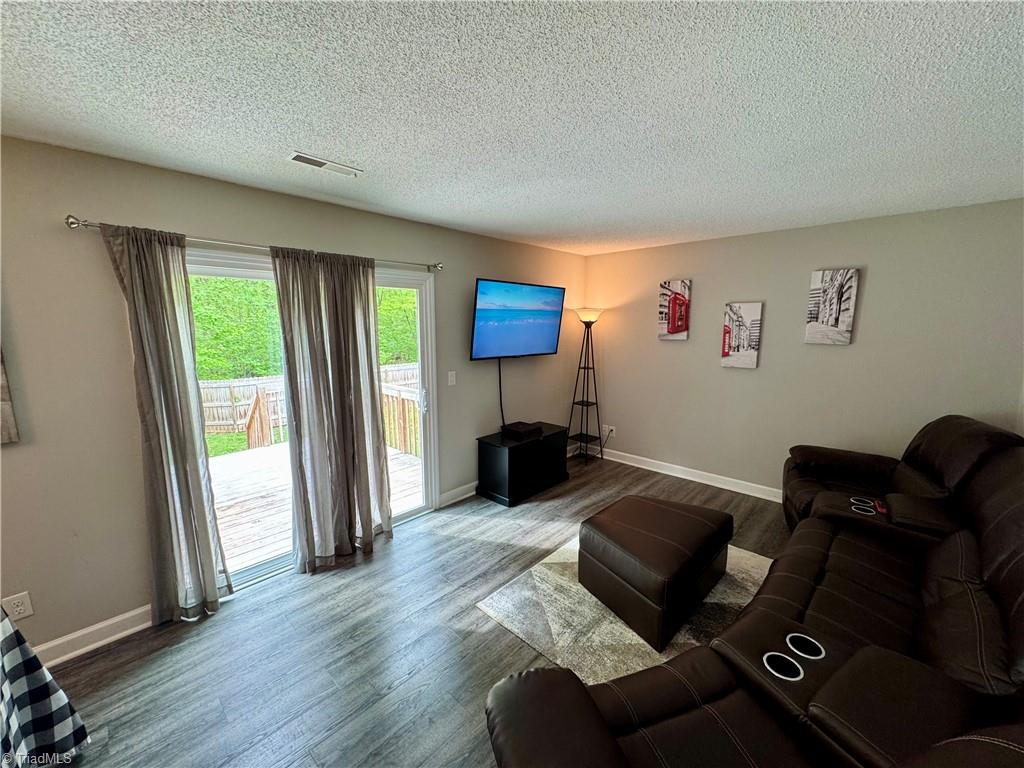 3500 Cedar Post Road Winston-Salem, NC 27127 - Photo 13 of 34 Living Room