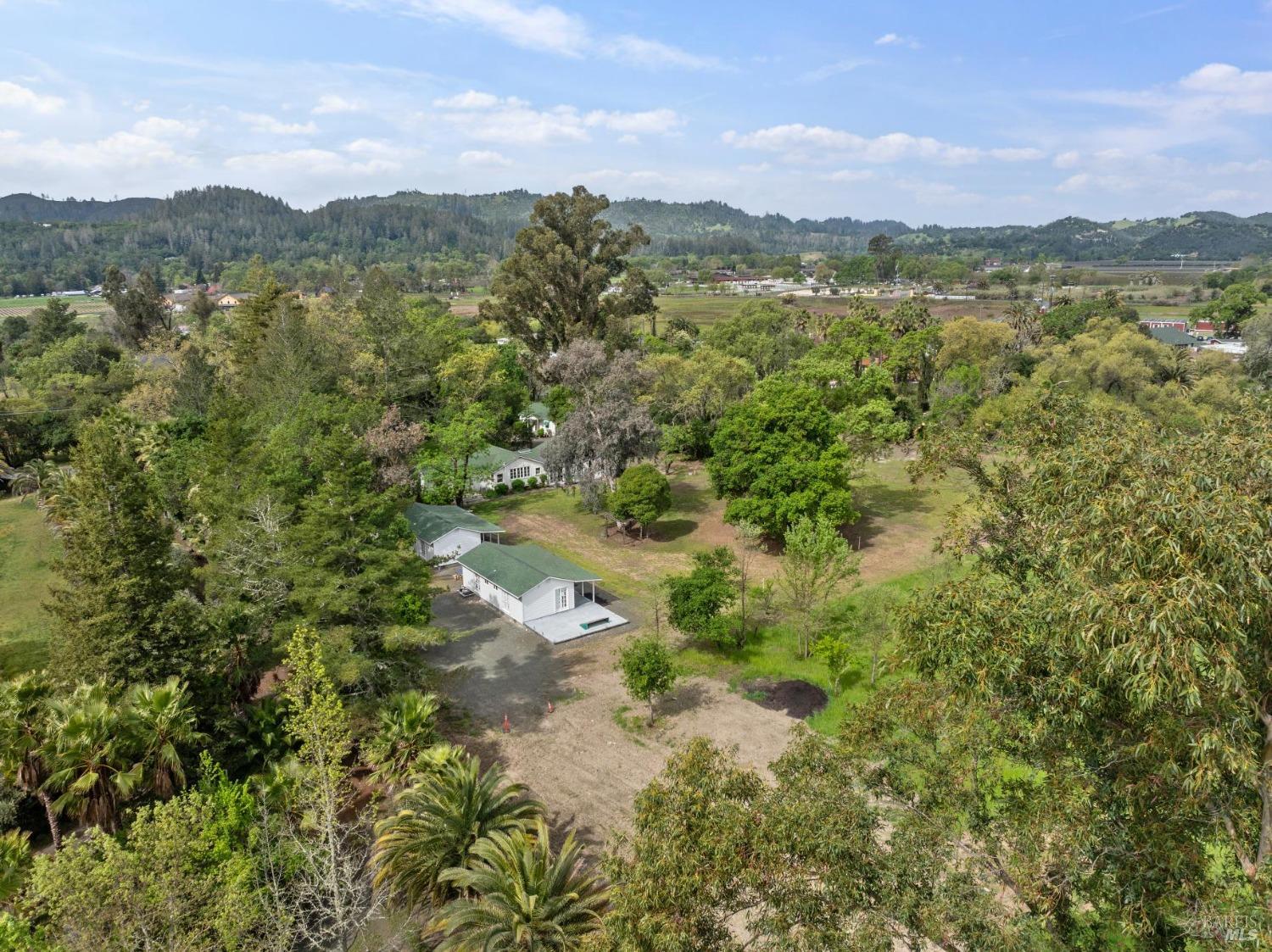 3048 Myrtledale Road Calistoga, CA 94515 - Photo 13 of 36