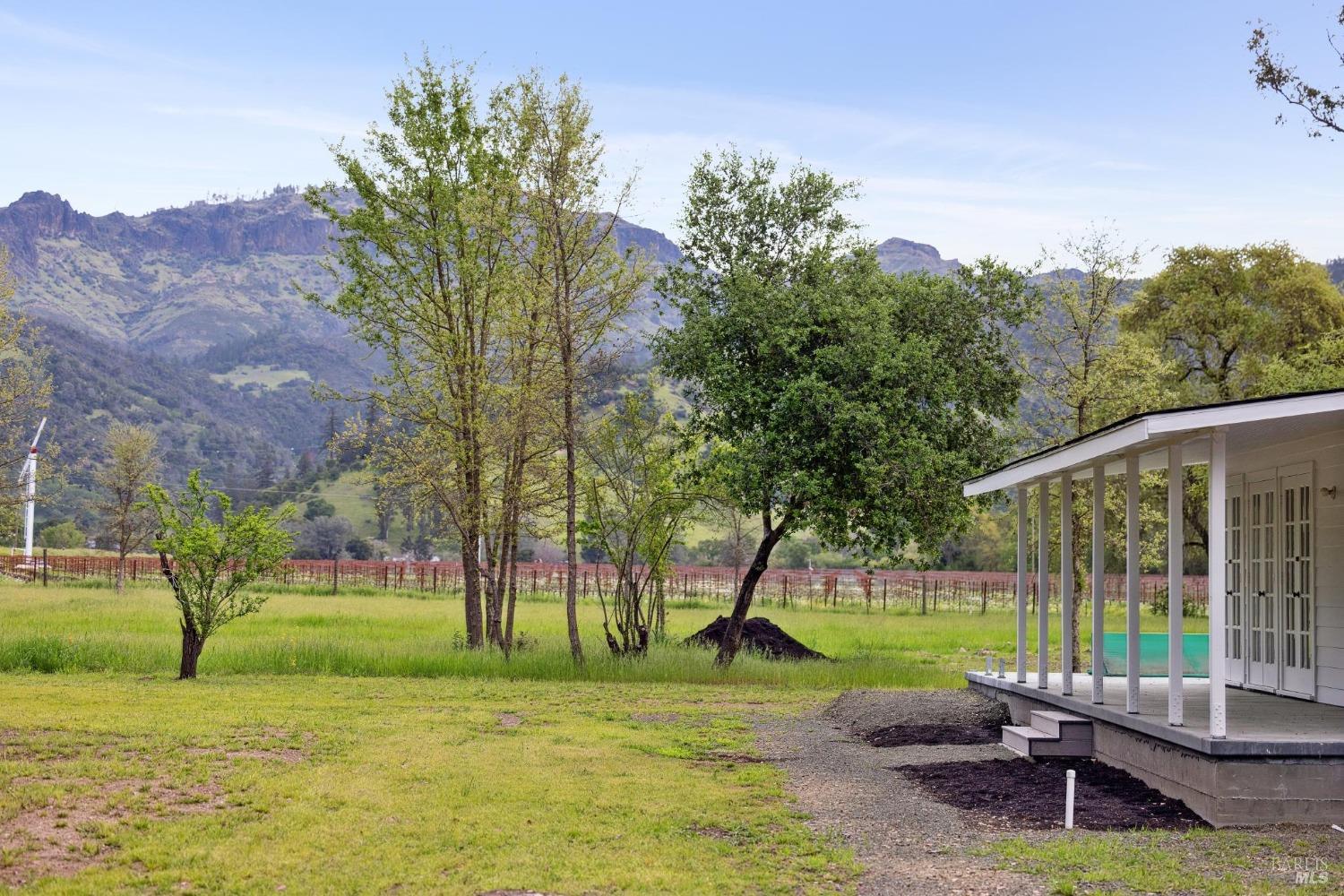 3048 Myrtledale Road Calistoga, CA 94515 - Photo 23 of 36