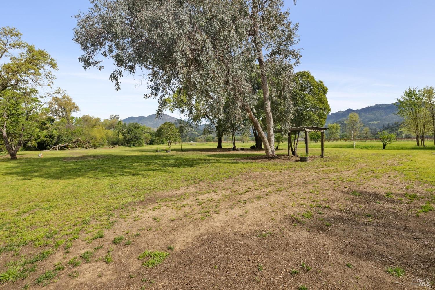 3048 Myrtledale Road Calistoga, CA 94515 - Photo 5 of 36