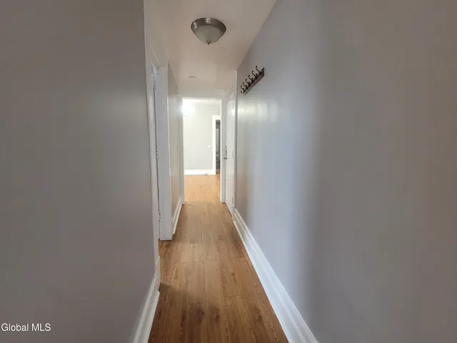 $1,350 | 151 4th Street, Unit 2A, Troy, NY 12180