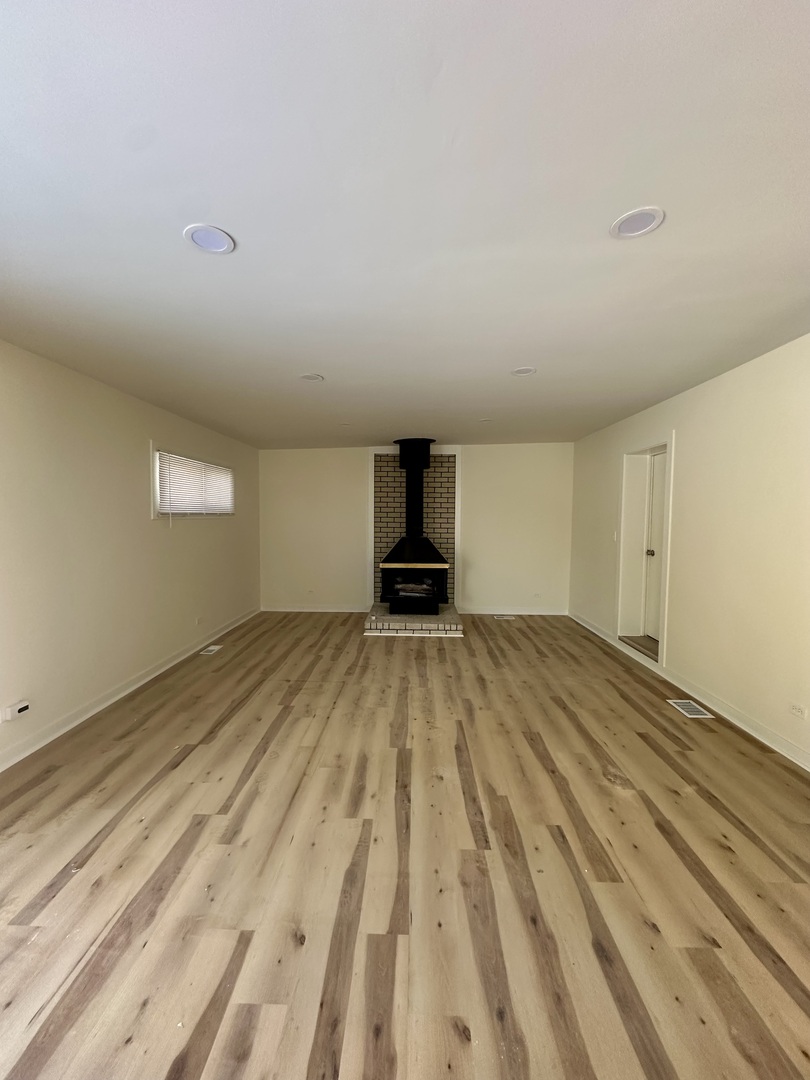 2156 Downey Road Homewood, IL 60430 - Photo 4 of 18