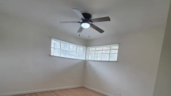 $2,900 | 2156 Downey Road, Homewood, IL 60430