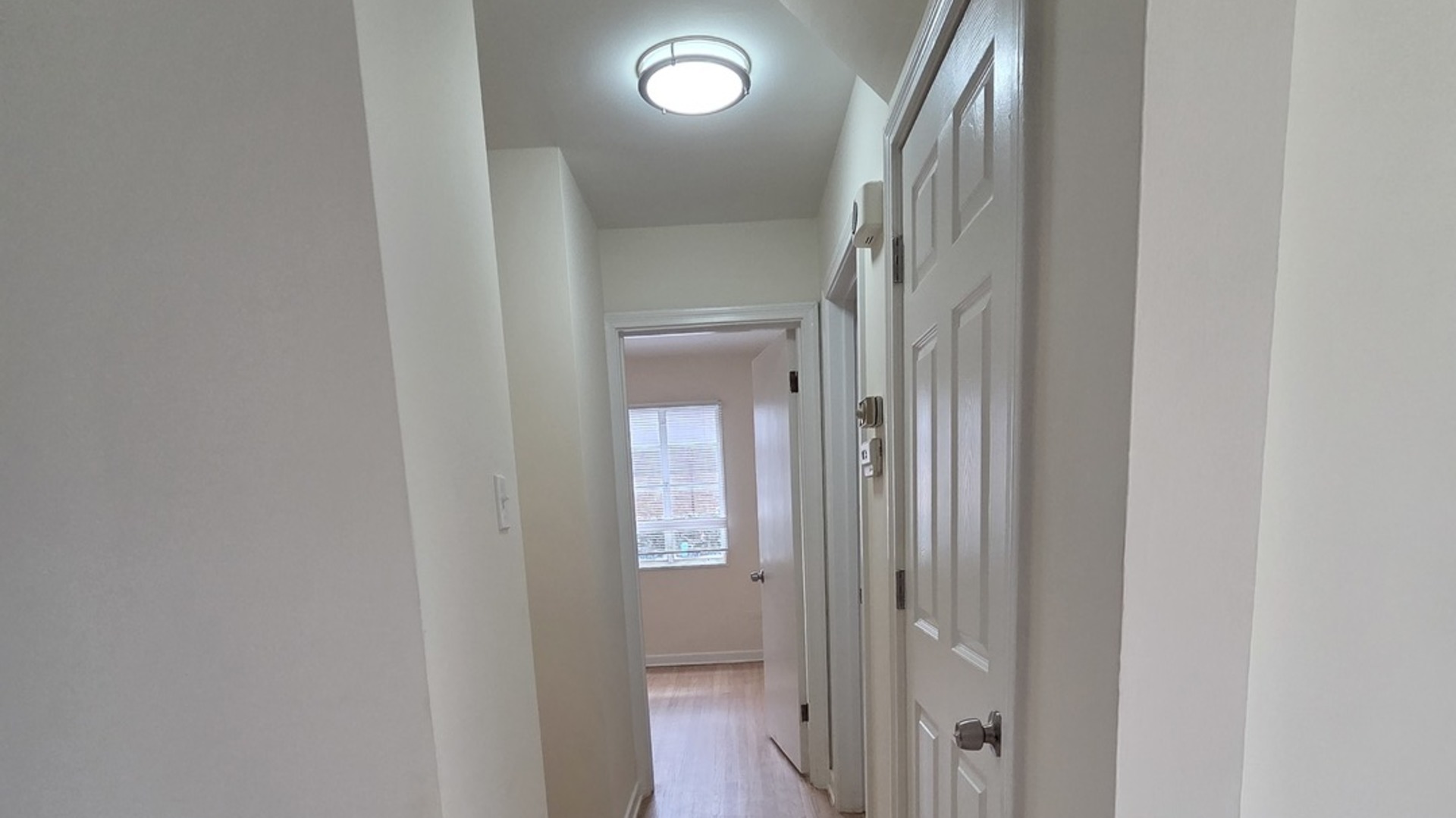 2156 Downey Road Homewood, IL 60430 - Photo 8 of 17 a view of a mirror
