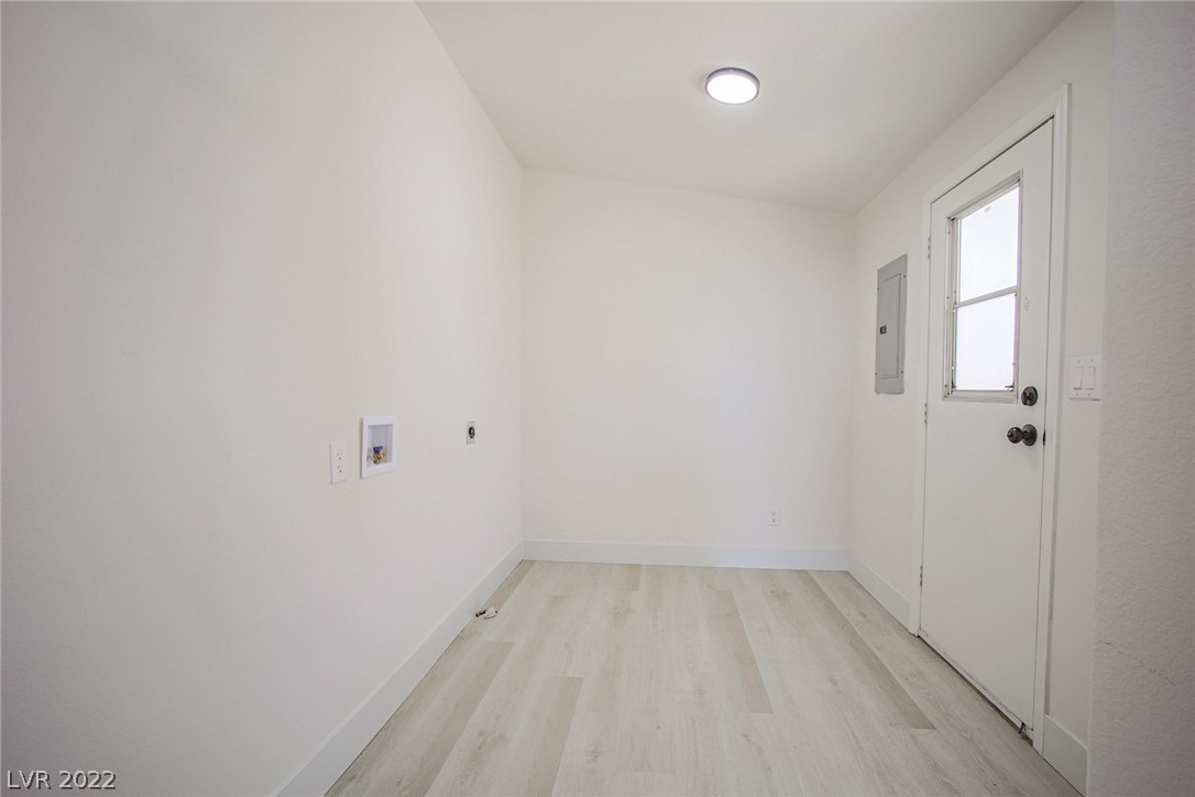 2773 Rainer Court Las Vegas, NV 89142 - Photo 6 of 28 Gallery Image 6