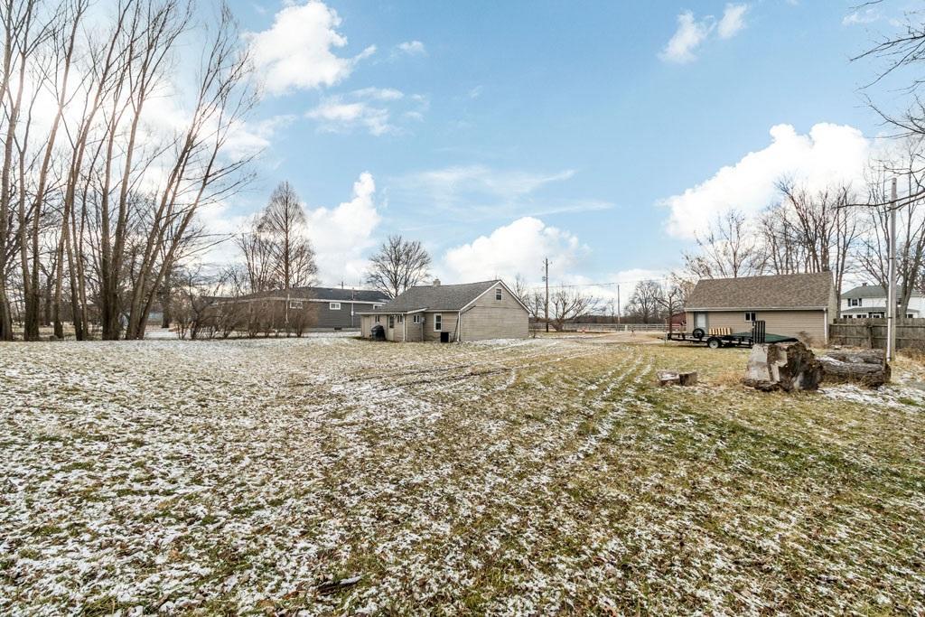 3851 Dixon Road Southwest Pataskala, OH 43062 - Photo 2 of 24 Gallery Image 2