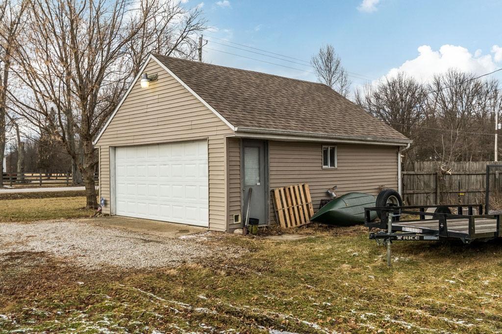 3851 Dixon Road Southwest Pataskala, OH 43062 - Photo 6 of 24 Gallery Image 6