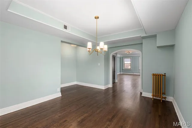 $279,000 | 4440 Lindell Boulevard, Unit 701, St. Louis, MO 63108