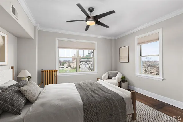 $279,000 | 4440 Lindell Boulevard, Unit 701, St. Louis, MO 63108