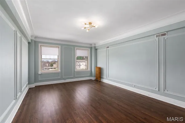 $279,000 | 4440 Lindell Boulevard, Unit 701, St. Louis, MO 63108