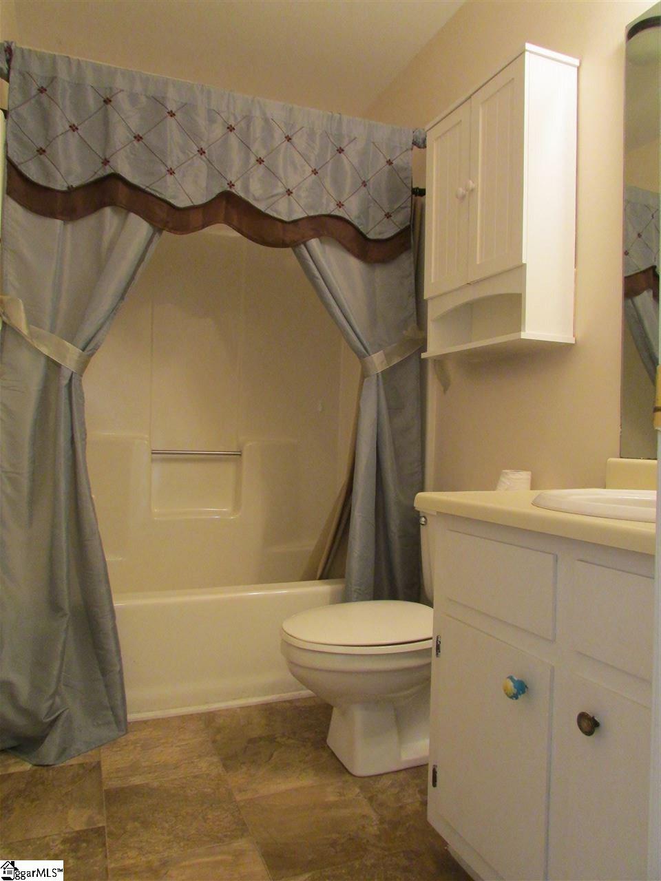 124 Mill Pond Road Easley, SC 29642 - Photo 15 of 21 Gallery Image 15