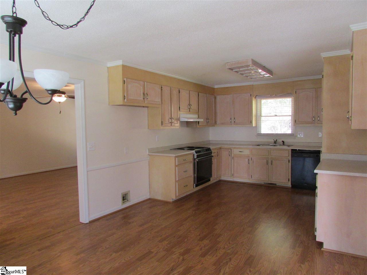 124 Mill Pond Road Easley, SC 29642 - Photo 7 of 21 Gallery Image 7