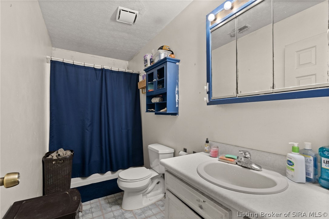 1675 Henriott Road Georgetown, IN 47122 - Photo 23 of 29 Gallery Image 23
