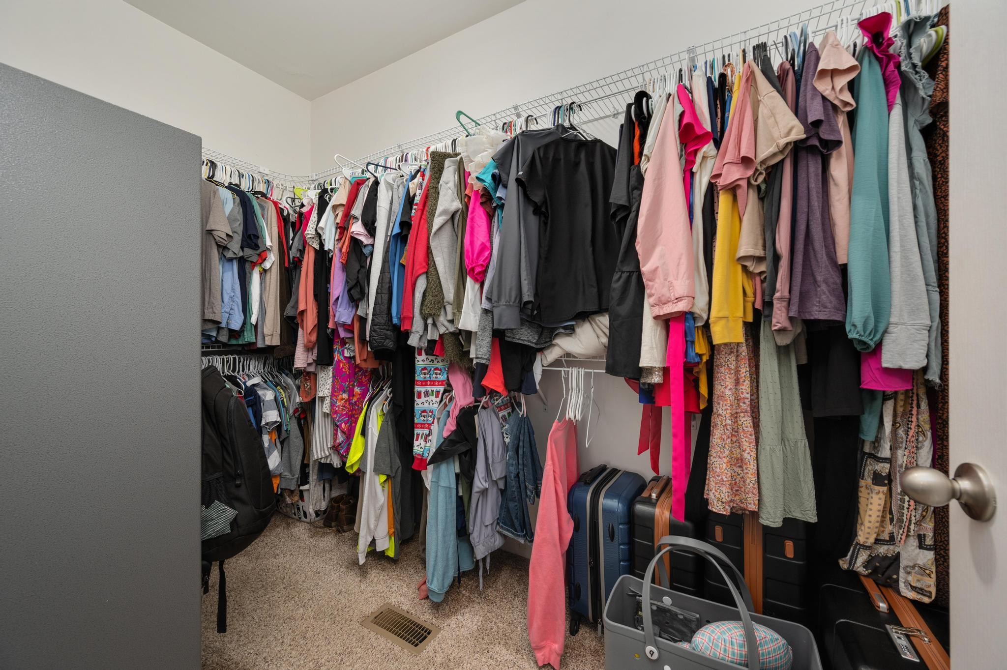 16 Shasteen Ridge Road Lynchburg, TN 37352 - Photo 29 of 55 a view of walk in closet with clothes