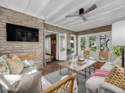 $4,000,000 | 731 South Elm Street, Hinsdale, IL 60521