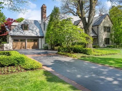 $4,000,000 | 731 South Elm Street, Hinsdale, IL 60521