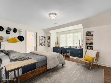 $4,000,000 | 731 South Elm Street, Hinsdale, IL 60521