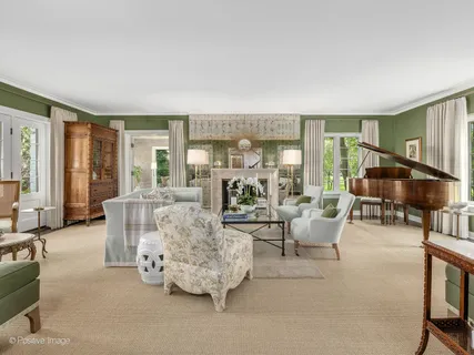 $4,000,000 | 731 South Elm Street, Hinsdale, IL 60521