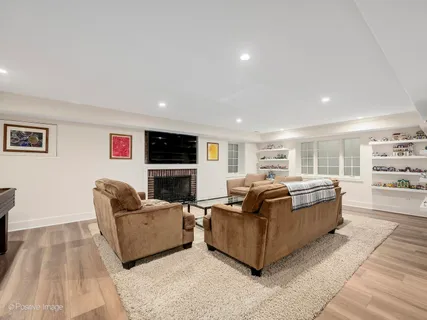 $4,000,000 | 731 South Elm Street, Hinsdale, IL 60521