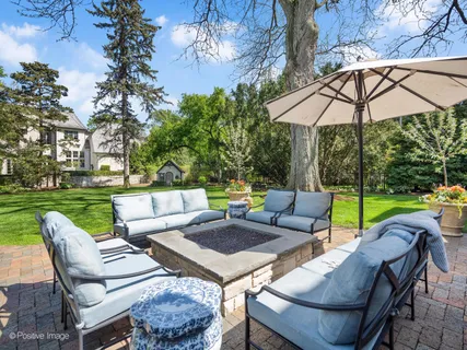 $4,000,000 | 731 South Elm Street, Hinsdale, IL 60521