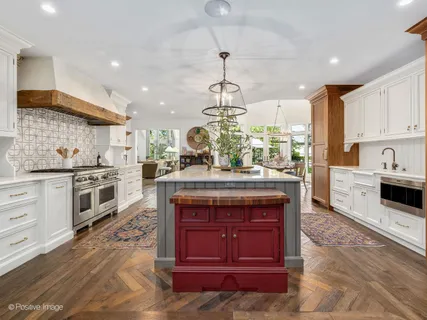 $4,000,000 | 731 South Elm Street, Hinsdale, IL 60521