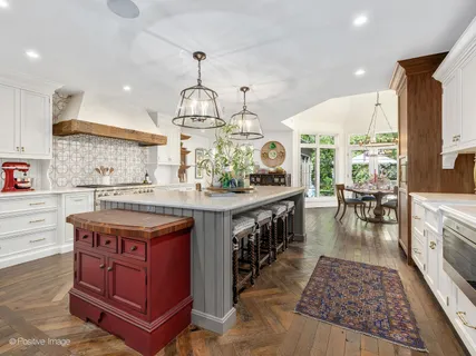 $4,000,000 | 731 South Elm Street, Hinsdale, IL 60521