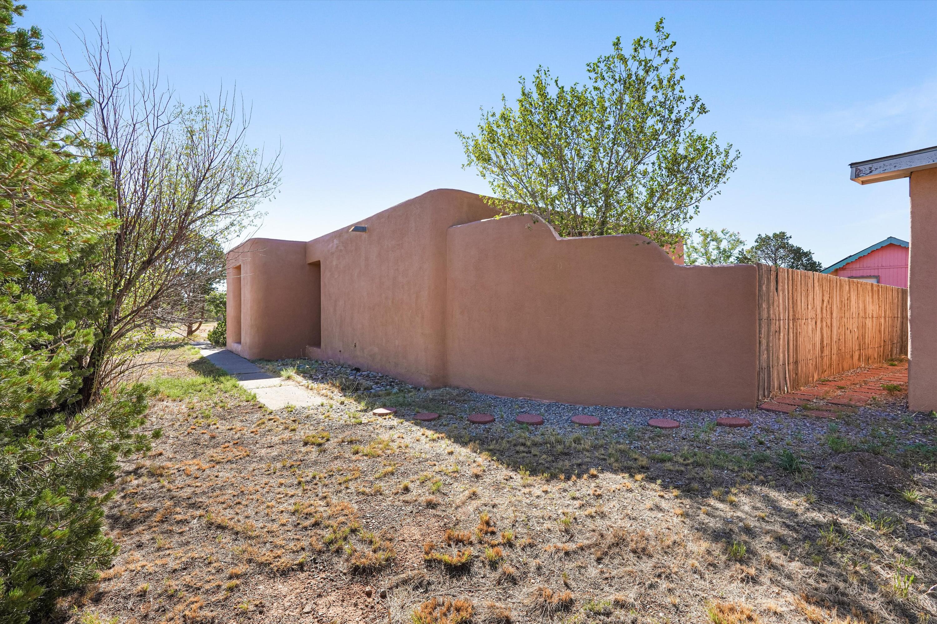 15 Lacy Road Edgewood, NM 87015 - Photo 4 of 42 Gallery Image 4