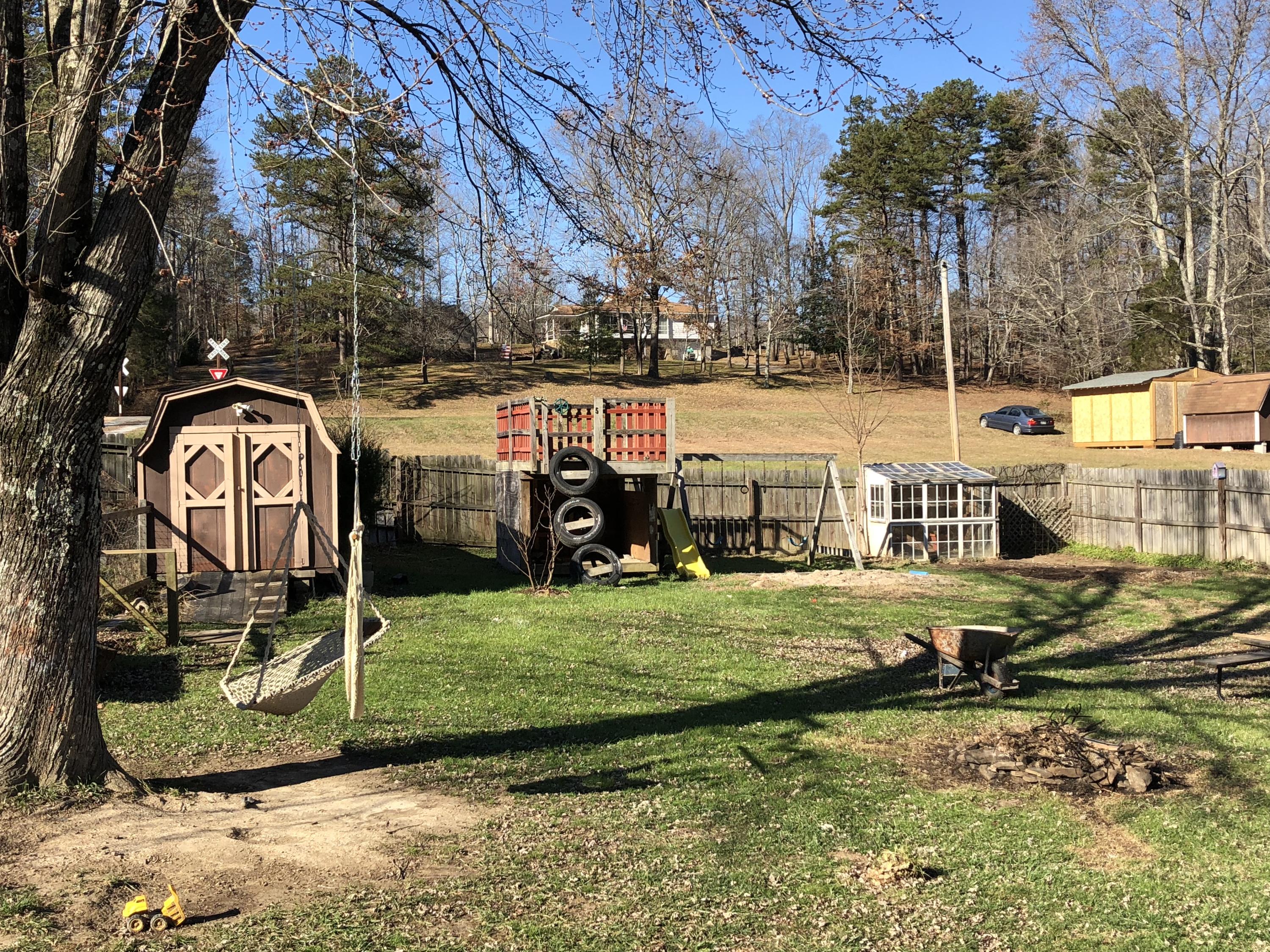 214 Granite Road Clinton, TN 37716 - Photo 10 of 30 365CA0FB-7A26-40A5-8E2F-1E82EB74117C