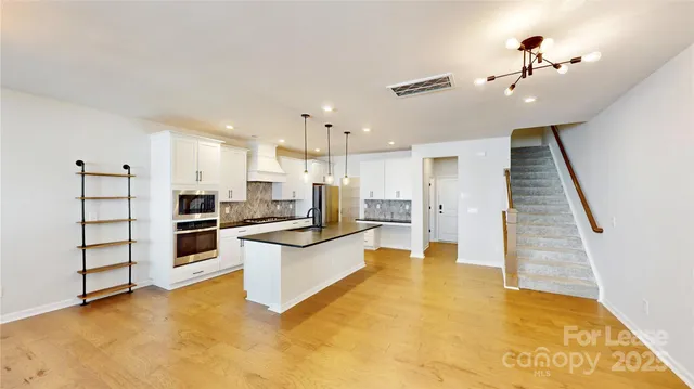 $3,250 | 509 Myrick Alley, Charlotte, NC 28217