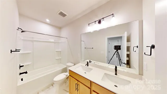 $3,250 | 509 Myrick Alley, Charlotte, NC 28217