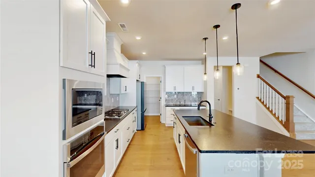 $3,250 | 509 Myrick Alley, Charlotte, NC 28217