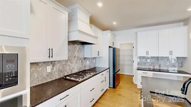 $3,250 | 509 Myrick Alley, Charlotte, NC 28217