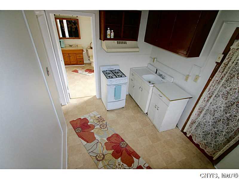 4 1st Street Camillus, NY 13031 - Photo 16 of 20 Kitchen. Efficiency