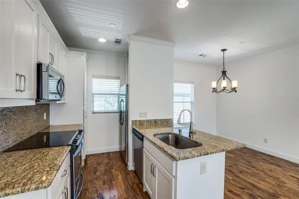 $5,000,000 | 6136-6140 Oram Street, Dallas, TX 75214