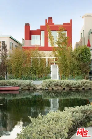 $19,500 | 2217 Grand Canal, Venice, CA 90291