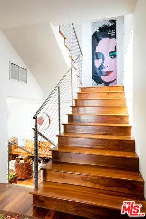 $16,850 | 2217 Grand Canal, Venice, CA 90291