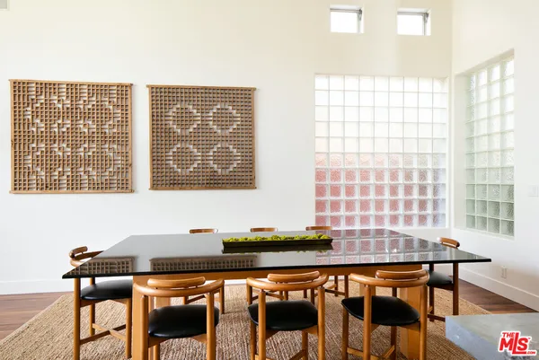 $16,850 | 2217 Grand Canal, Venice, CA 90291