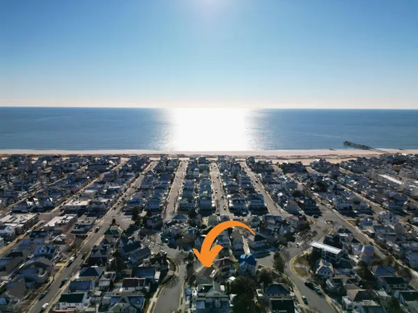 $32,000 | 2 Circle Drive, Margate City, NJ 08402