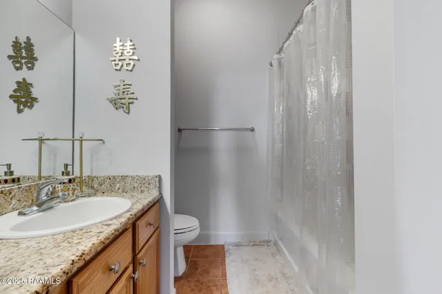 $239,500 | 201 Settlers Trace Boulevard, Unit 3405, Lafayette, LA 70508