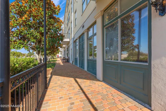 $239,500 | 201 Settlers Trace Boulevard, Unit 3405, Lafayette, LA 70508