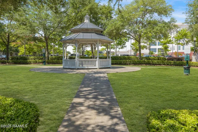 $239,500 | 201 Settlers Trace Boulevard, Unit 3405, Lafayette, LA 70508