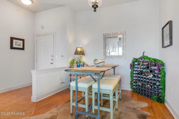 $230,000 | 201 Settlers Trace Boulevard, Unit 3405, Lafayette, LA 70508