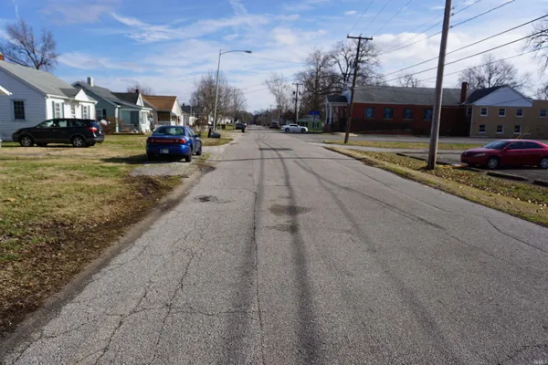 $35,000 | 1550 Keck Avenue, Evansville, IN 47711