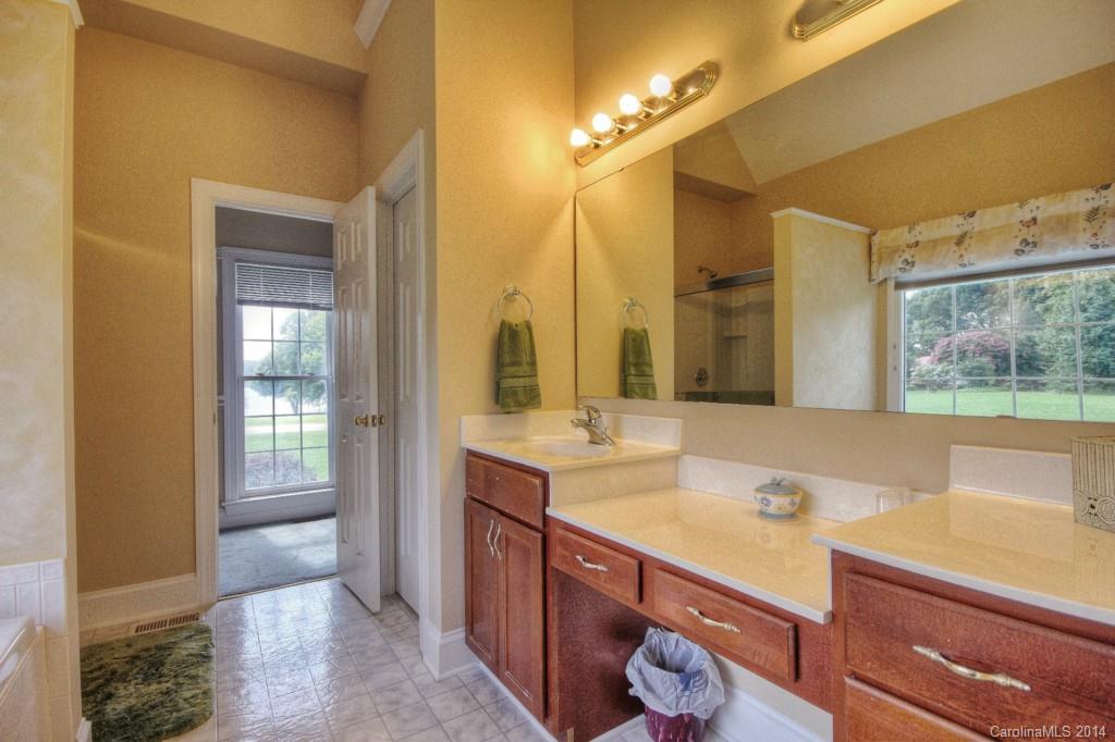 515 Canvasback Road Mooresville, NC 28117 - Photo 11 of 18 Gallery Image 11
